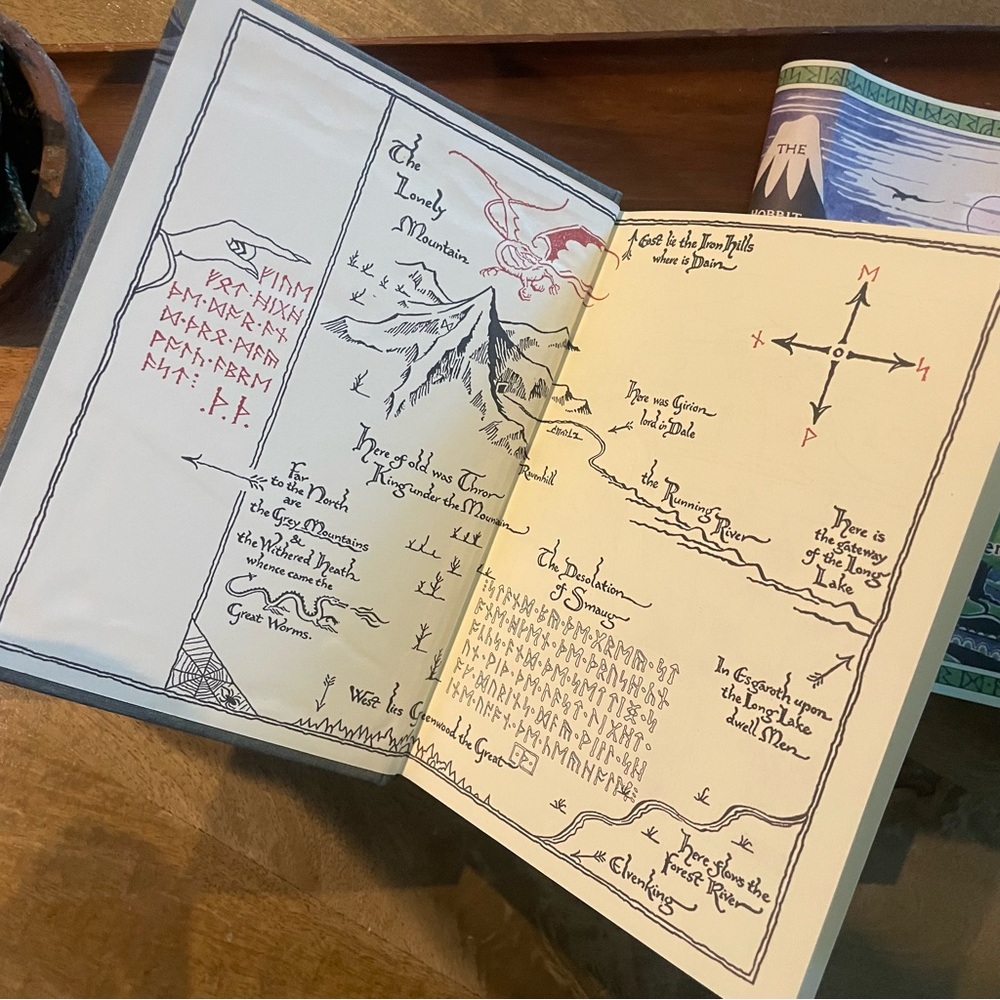 The Hobbit Journal (with Dust Jacket) - Picture 13 of 15